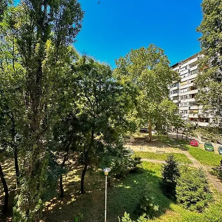 Nbg Parkview Apartment